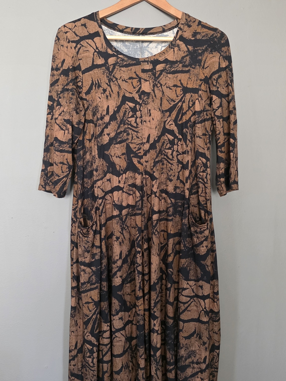 Q Neel Nordic Design Long Sleeve Midi Scoop Neck Pockets Dress Tunic Womens 10